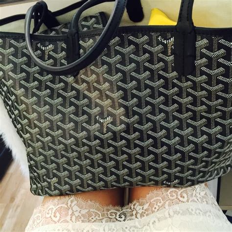 resplica goyard|goyard tote knock off.